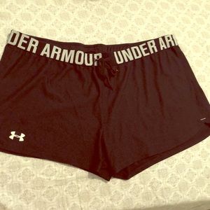 Under Armour Loose fit XL Athletic Shorts